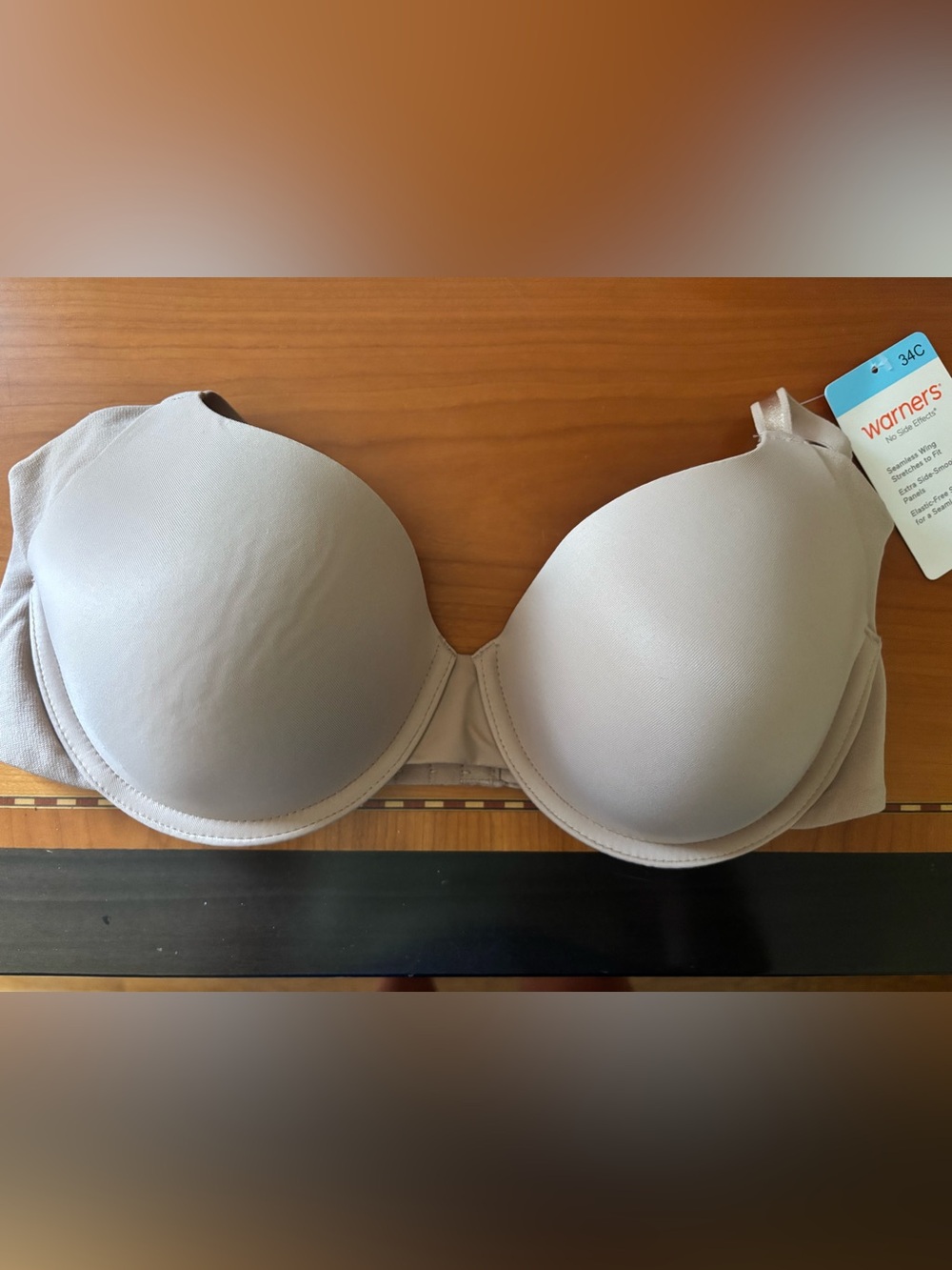NWT Warner's Light Beige T-Shirt Bra with Smooth Molded Cups